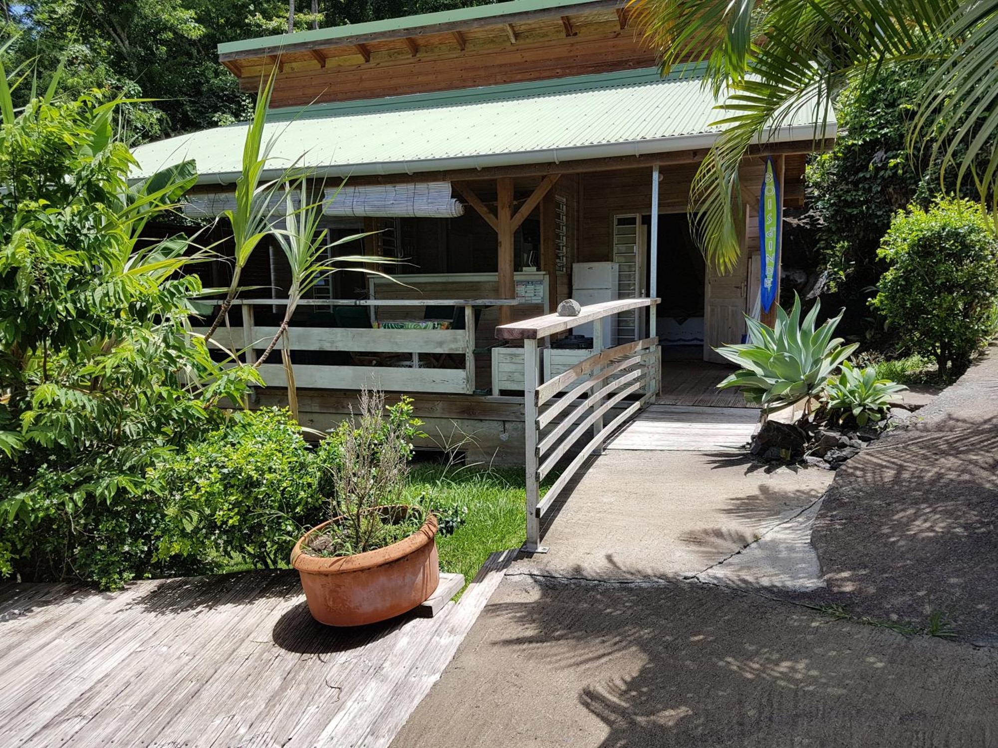 Le Bougainvillier Blanc Hotel Pointe-Noire Exterior foto